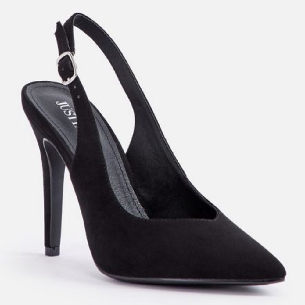 Black Pumps